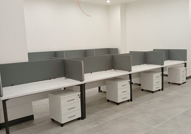 Modern Açık Ofis Workstation Projesi | Fonksiyonel ve Verimli Çalışma Alanı Tasarımı